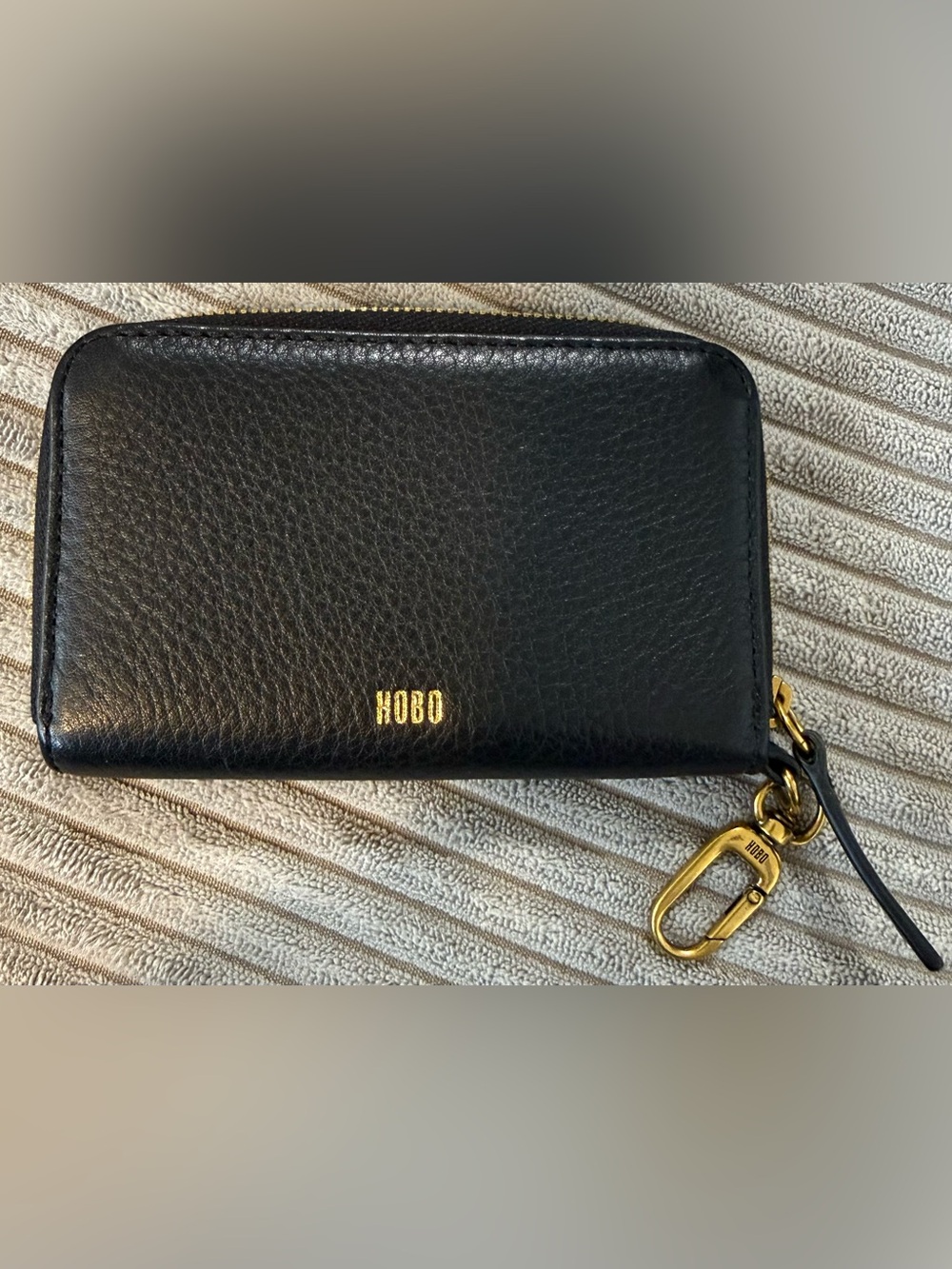 HOBO Small Zip Wallet